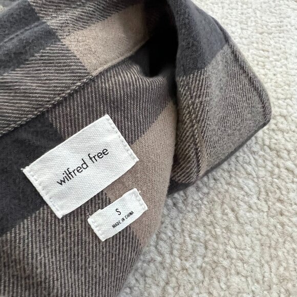 Aritzia Wilfred Free Sail Long Sleeve Button Up Flannel Shirt Top S - Picture 2 of 10